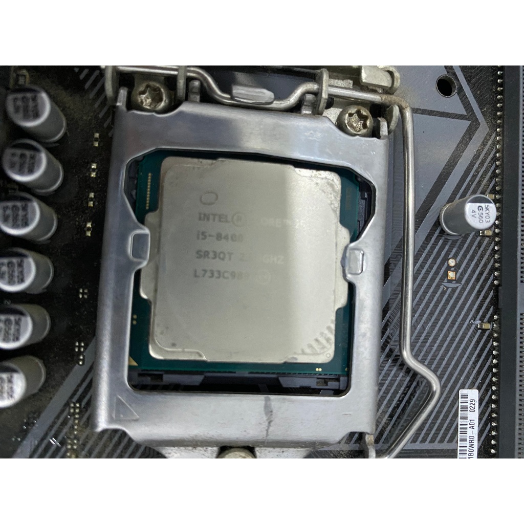 CPU i5 8400 พร้อมเมนบอร์ด มือสอง ไม่มีกล่อง