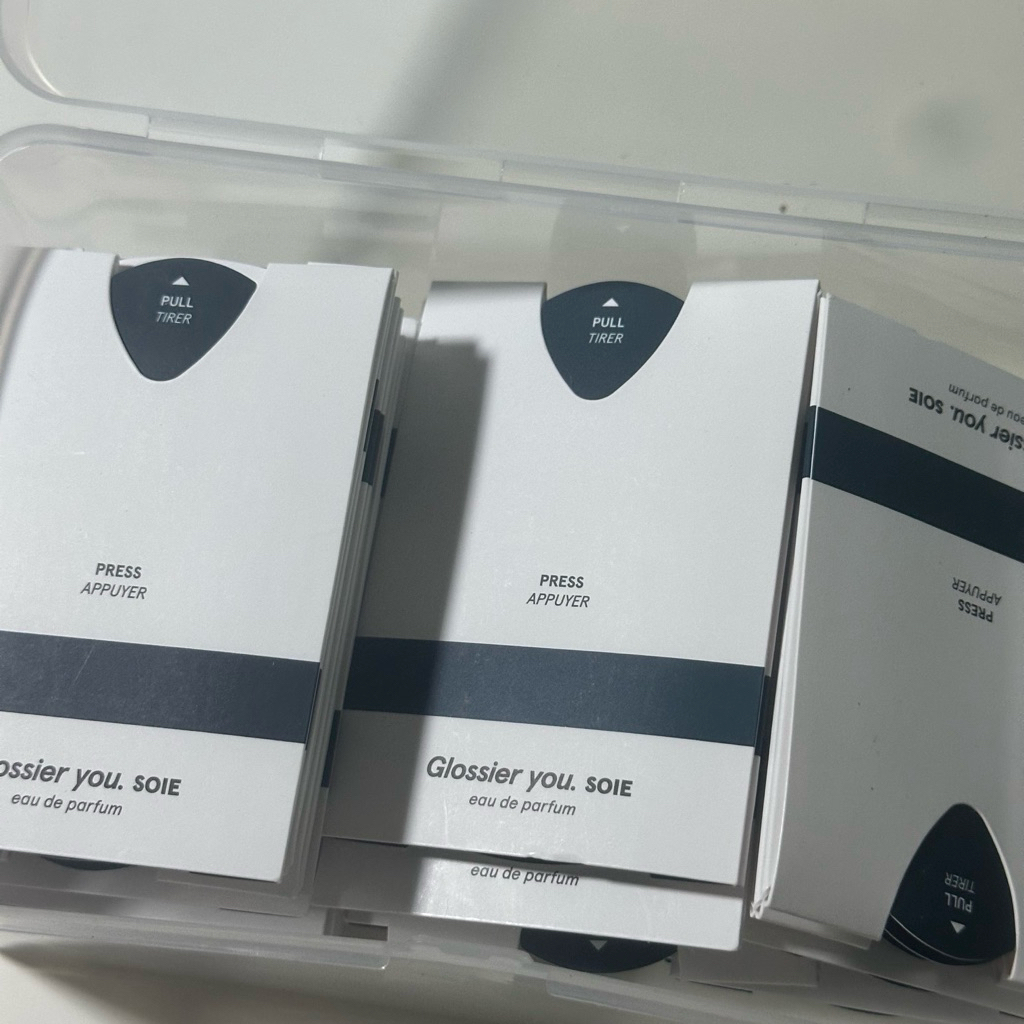 [พร้อมส่ง / แท้ 💯] Glossier น้ำหอม ขนาดทดลอง