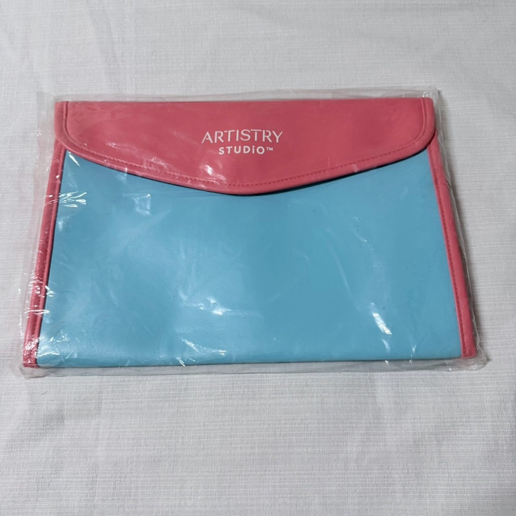 กระเป๋าคลัช (Clutch Bag) Artistry