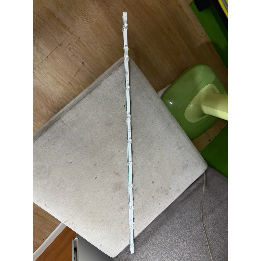 ชุดหลอด Back light แท้ แกะ ทีวี Hisense 55 นิ้ว รุ่น 55E7K