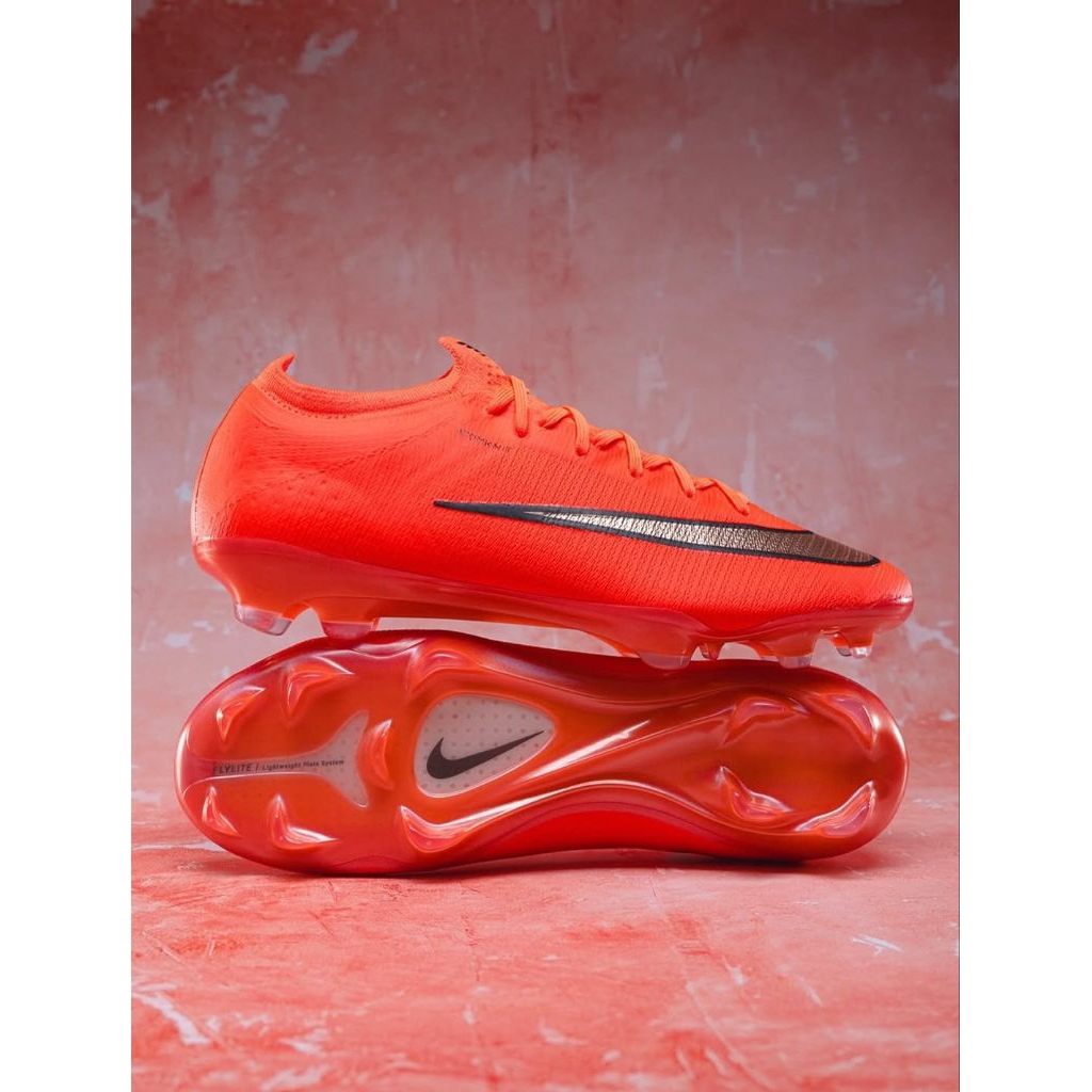 รองเท้าสตั๊ด  Nike Mercurial Vapor 17