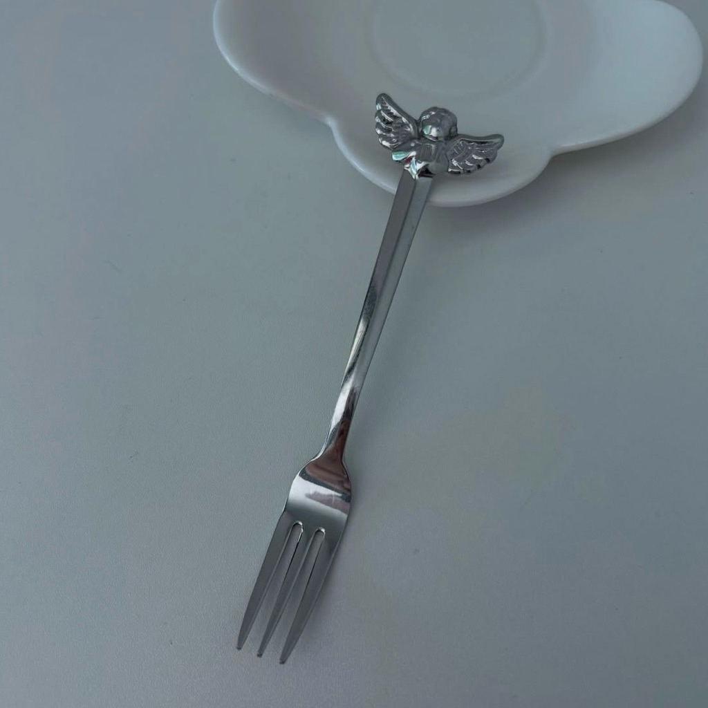 ส้อมจิ้มขนมผลไม้ Design angle 🪽 Stainless steel 18-8