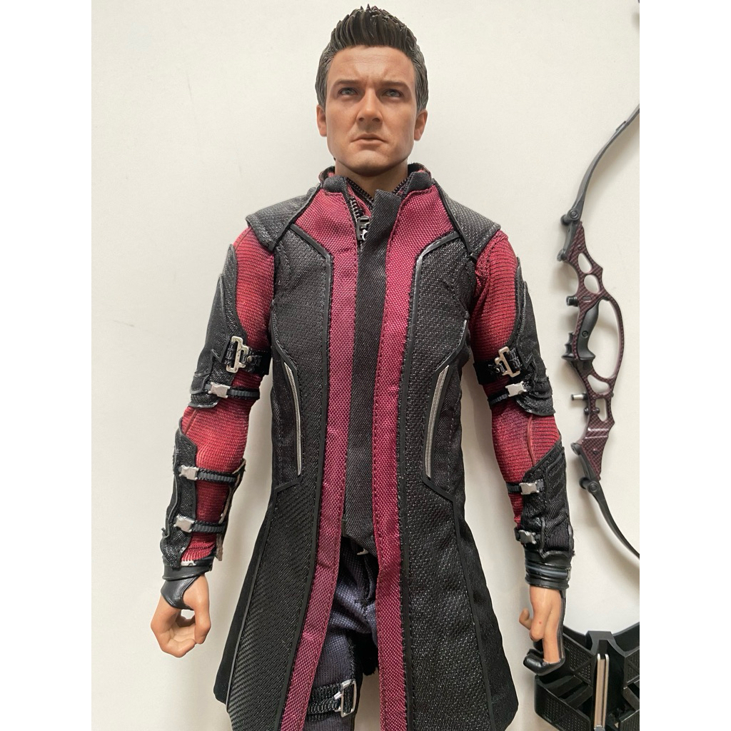 Hot Toys Avengers Age Of Ultron Hawkeye