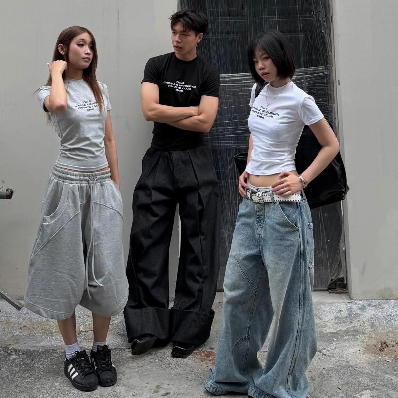 FABRICLISM SLIMFIT T-SHIRT UNISEX PRIVATE CLUB - เสื้อยืดพิมพ์ลายยืด 4 ทิศทาง กอด BODY ก้าวสูง ทรงแฮ็ก - 048