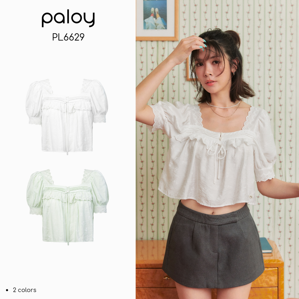 Paloy - PL6629 Jasmin Top เสื้อแขนตุ๊กตา คอเหลี่ยมแต่งขอบลูกไม้