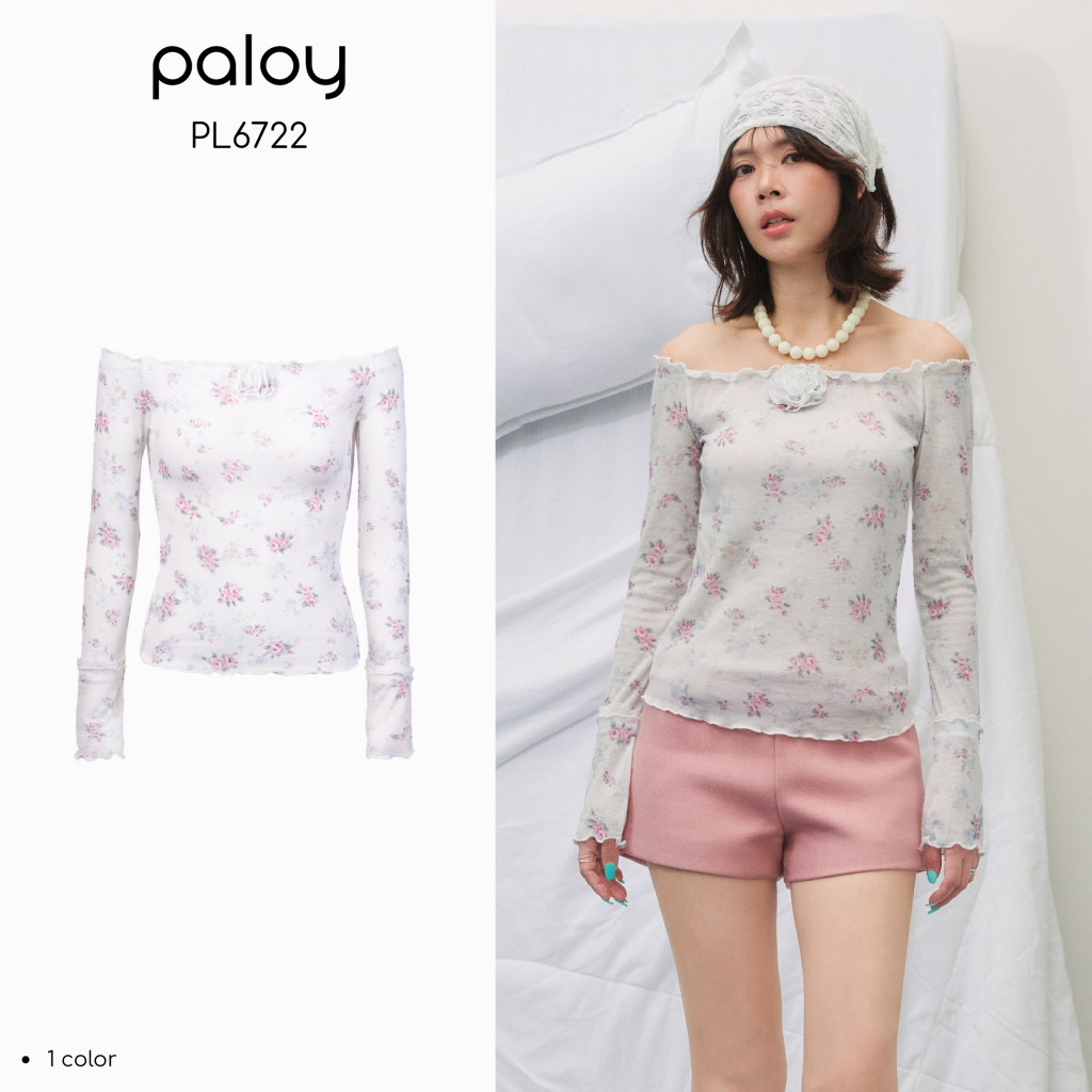 Paloy - PL6722 Flora Top เสื้อปาดไหล่ ติดดอกคามิเลียกลางออก ผ้าพิมพ์ลายดอก (Around The Corner)