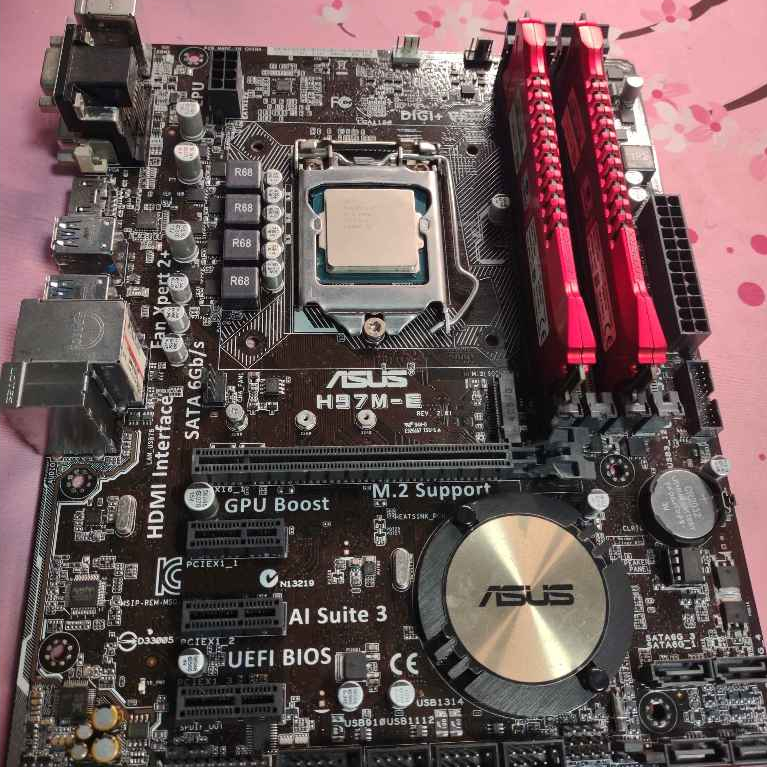 i7-4790 MB ASUS H97M-E RAM 4*2 8GB BUS 1600