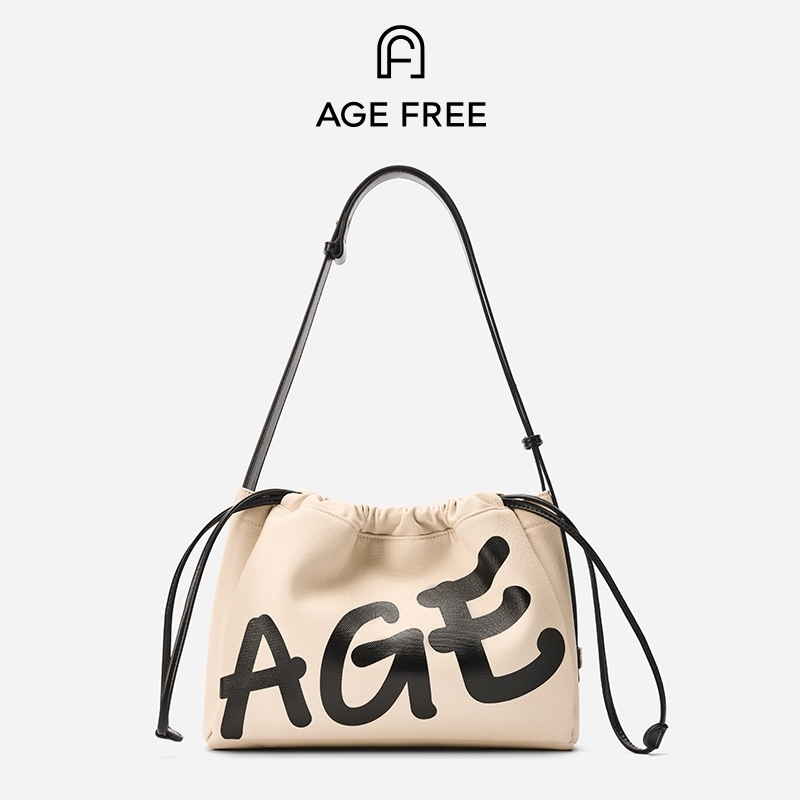 AGE FREE حقيبة كتف Bailey كبيرة