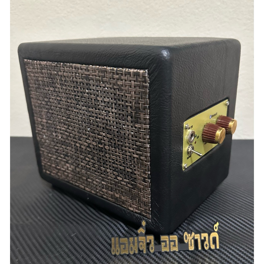 ตู้ลำโพงบลูทูธ  DIY แอมจิ๋วโม1.1- 50Wx2 ZK-502L