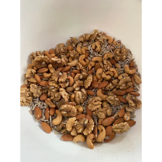 ถั่วรวมพรีเมียม4อย่าง 1กก. 500ก. 250ก. เม็ดมะม่วงหิมพานต์, วอลนัท, เมล็ดทานตะวัน และอัลมอนด์คุณภาพสูง (สูตรใหม่ไอเลิฟ)