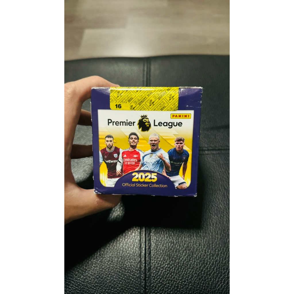 Panini premier league 2025 stickers box (50 packets per box) (50ซองต่อ1กล่อง)