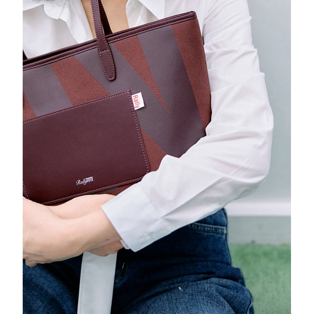 พร้อมส่ง* กระเป๋า Rally Movement