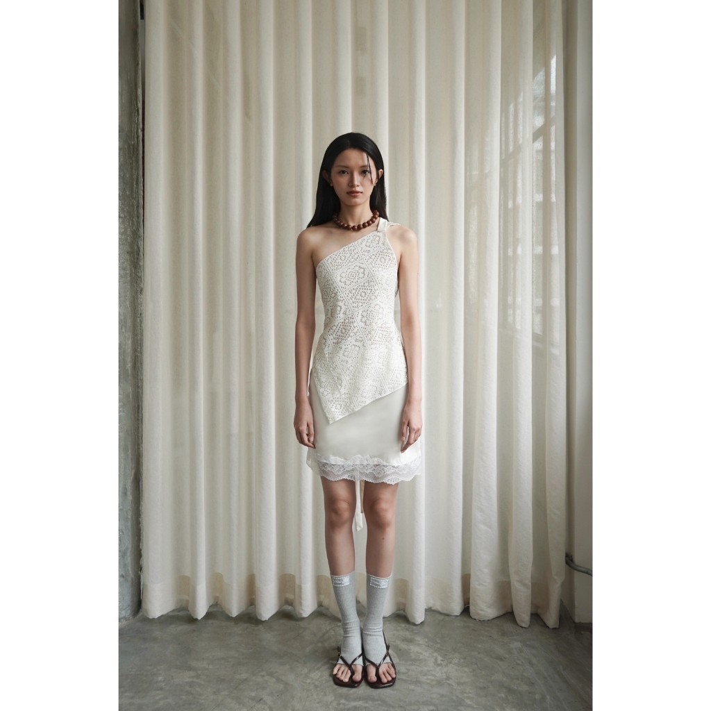 Weekend begins – Mio Lace Top – โปรปัง