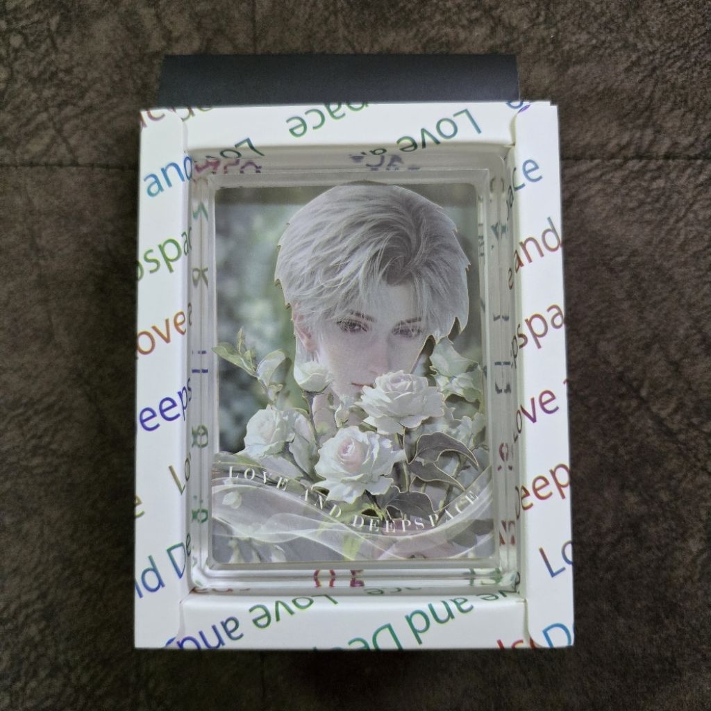 กรอบการ์ด 3 มิติ ลายป๋า Sylus Love and deepspace