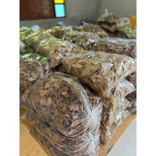 ข้าวเกรียบปลาแผ่นใหญ่ผลิตจากปลาหลังเขียวบรรจุขนาด5กิโล เกรด A ขายปลีกและส่งมีปลายทาง