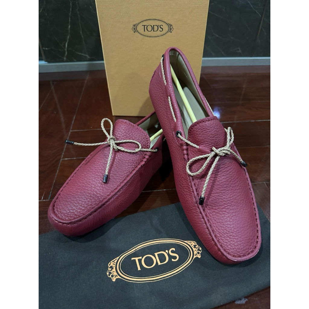 รองเท้ากนัง tod’s แท้จากอิตาลี size9