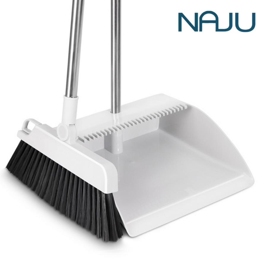 Naju ไม้กวาด ชุดไม้กวาด ไม้กวาดพร้อมที่ตักขยะ broom มีหวีแปรงฝุ่นให้ ขนแปรงอ่อนนุ่ม ทำความสะอาดง่าย
