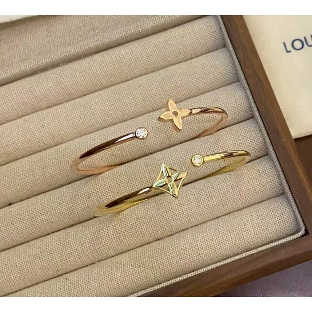 กำไลLV งานสวย งานคุณภาพVIP งานเทียบงานสวยเป๊ะ ส่งจากไทย🇹🇭