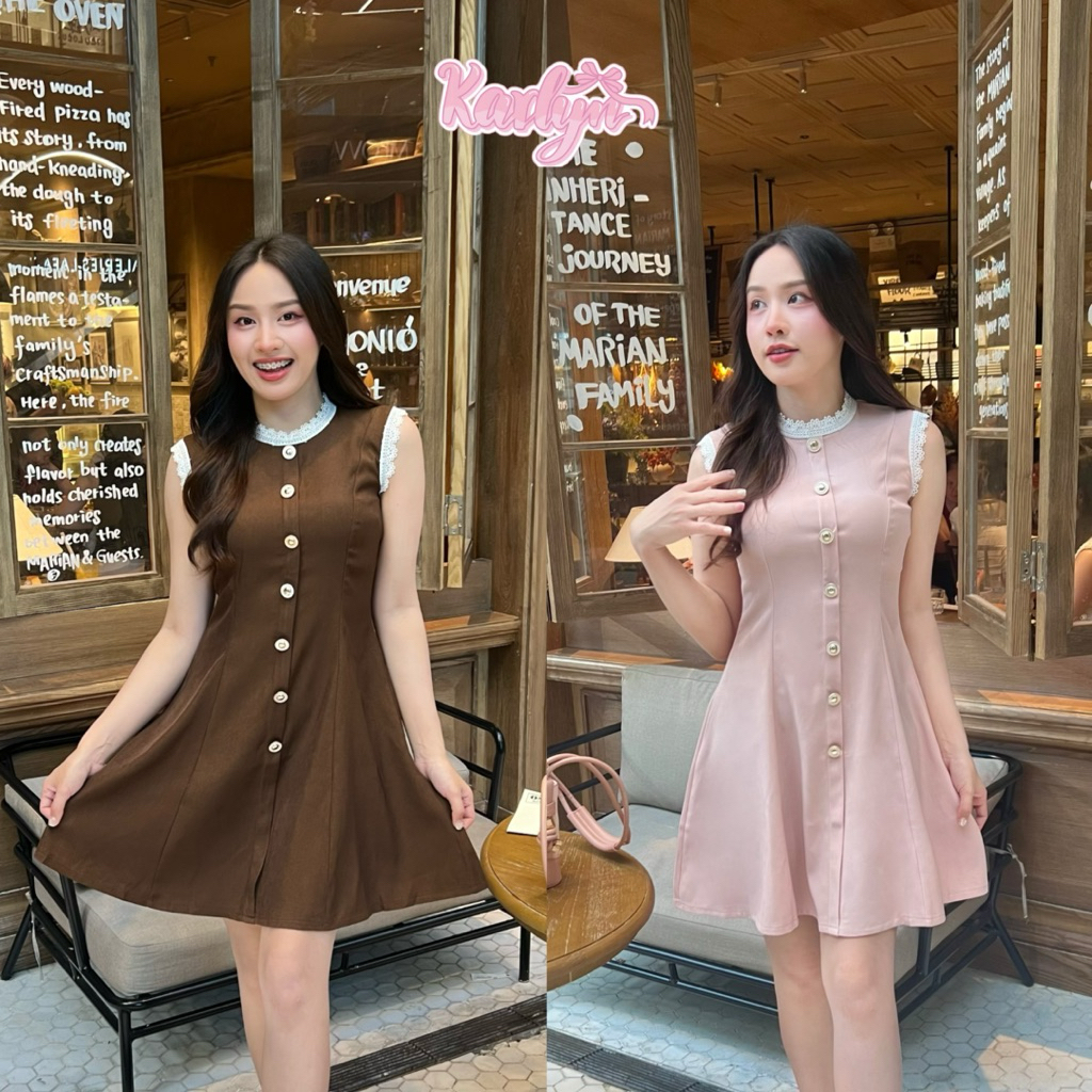 【Karlyn】FZ-CC-I17# มินิเดรสแขนกุด แต่งลูกไม้  กระดุมทอง  ใส่แล้วสวย น่ารักมาก  ออกงานได้