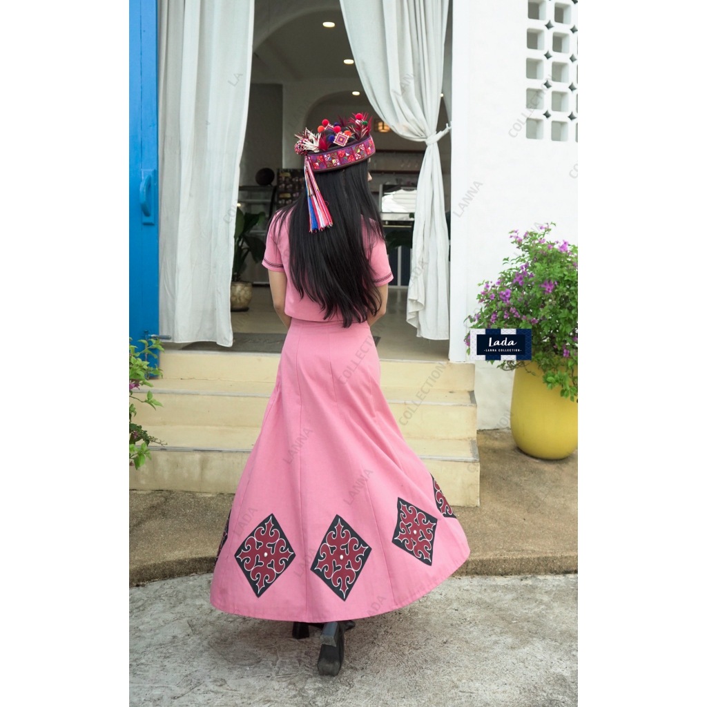 เซ็ทเสื้อคอจีนและกระโปรงทรง8ชิ้นผ้าโพลี่เอสเตอร์พิมพ์ลายดอกเมี่ยนมี2สี - รูปที่ 6