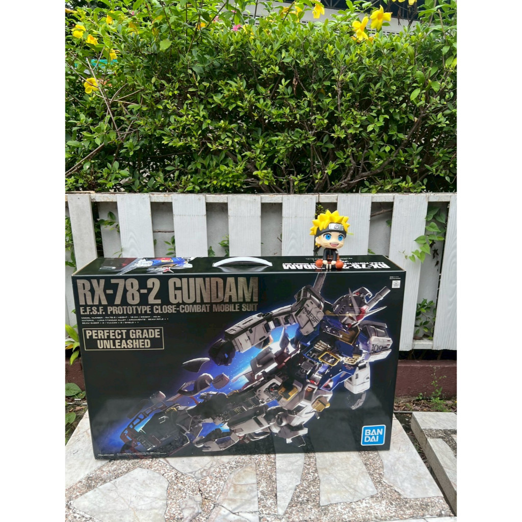 PG UNLEASHED 1/60 RX-78-2 GUNDAM BANDAI