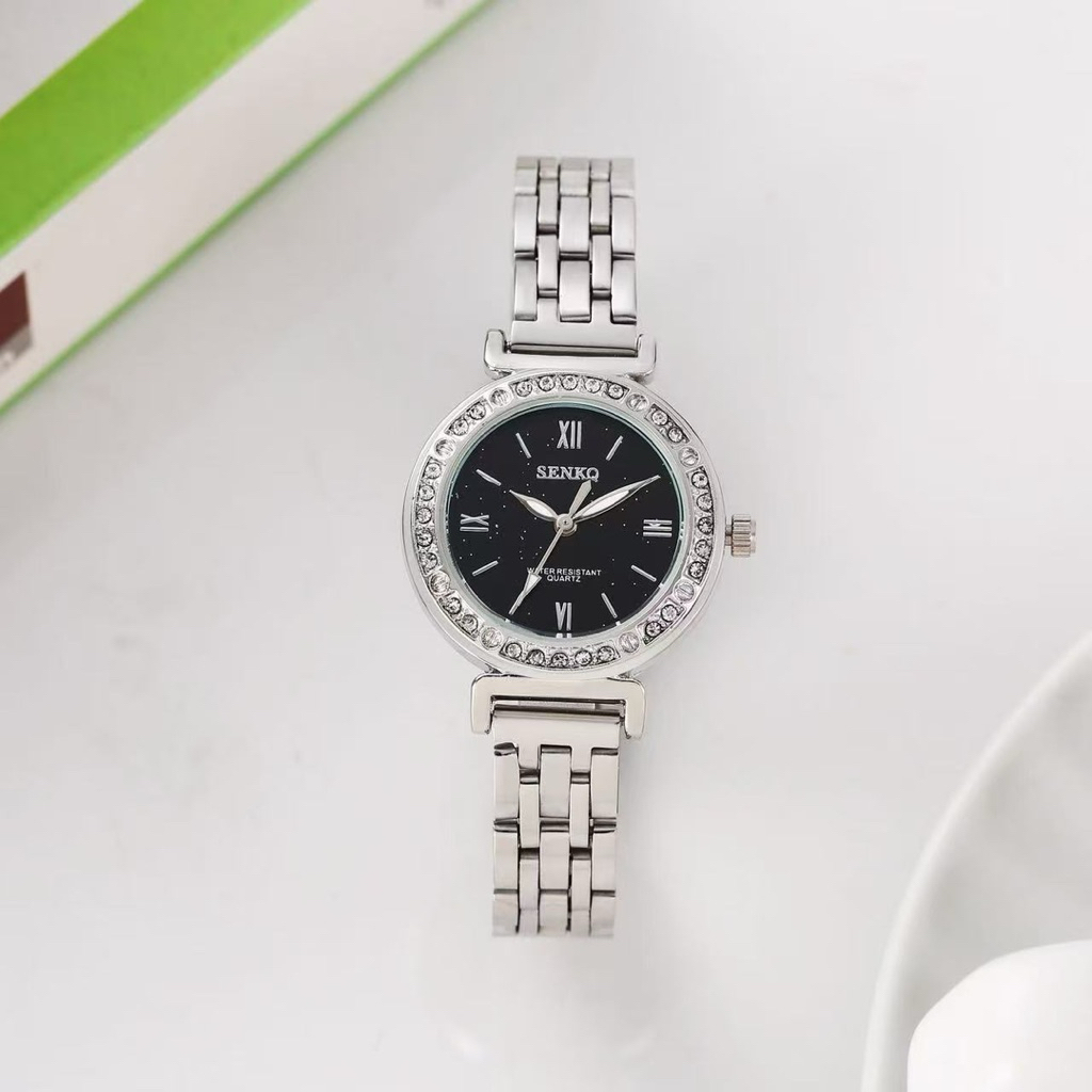 รุ่นใหม่นาฬิกาข้อมือผู้หญิง Senkq ของแท้100% สายสเตนเลส ขอบเพชรลัคชู มีบริการตัดสายนาฬิกา