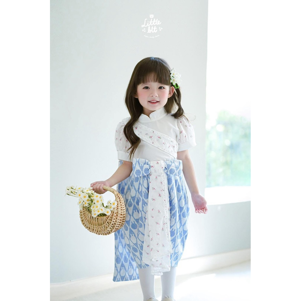 Used like new : little blt ชุดไทยเด็ก size xl