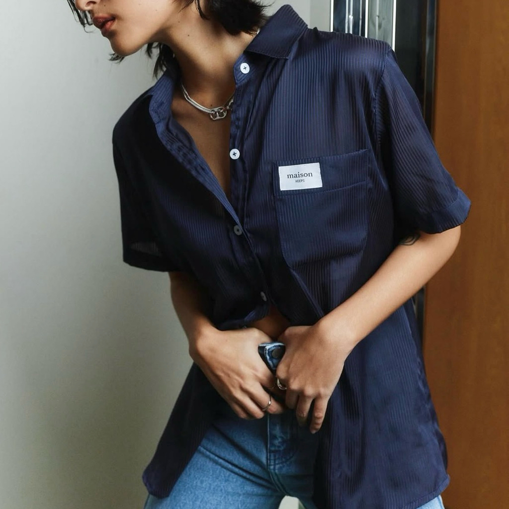 Used เสื้อ Maison keeps สีกรม เชิ้ตแขนสั้น (อก-42”)