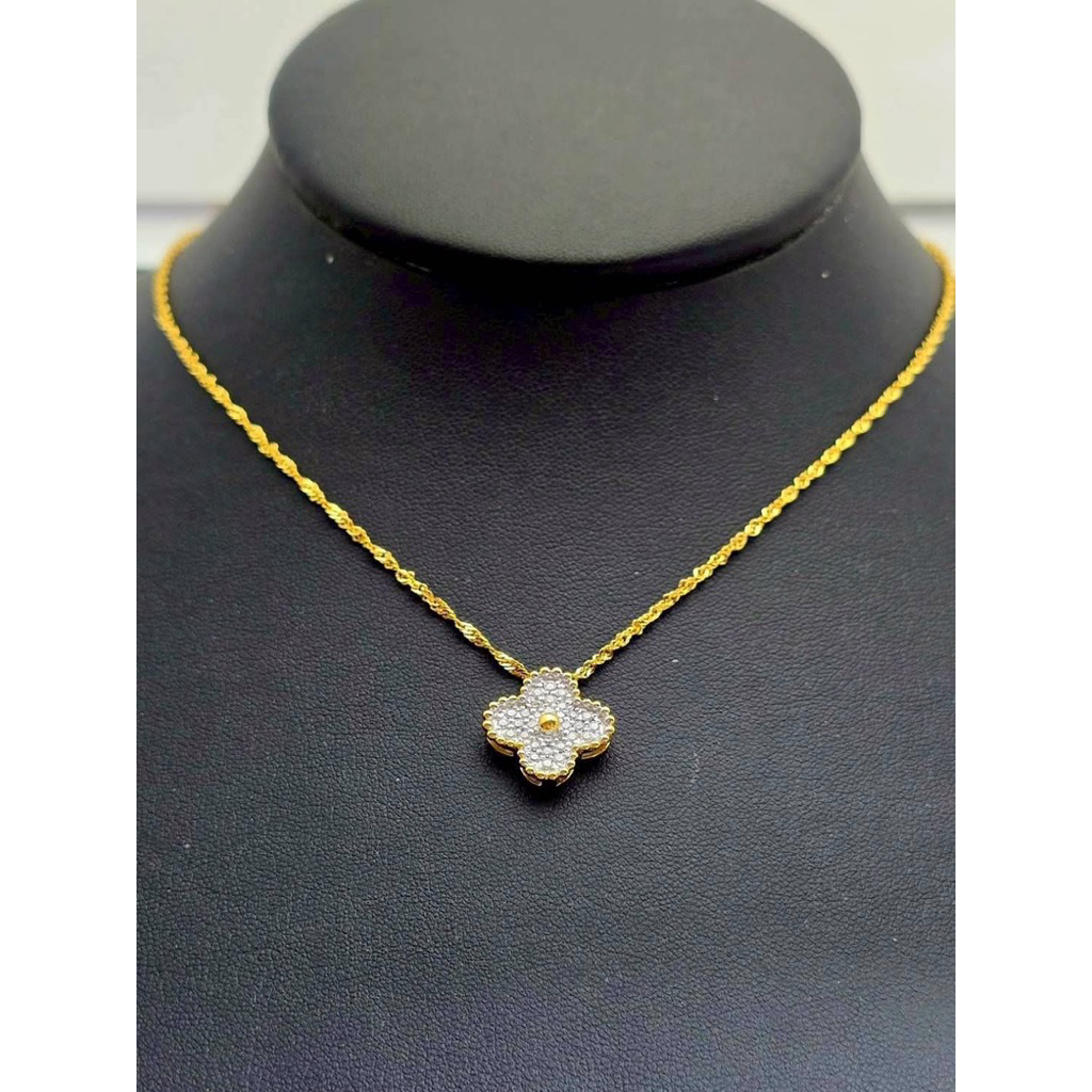 สร้อยคอทองคำแท้ 9K พร้อมจี้เพชรแท้เบลเยี่ยม 32 เม็ด 35ตัง ทองคำแท้ 9k