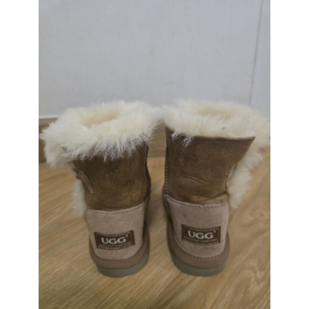 UGGรองเท้าบูทเด็กผู้หญิง