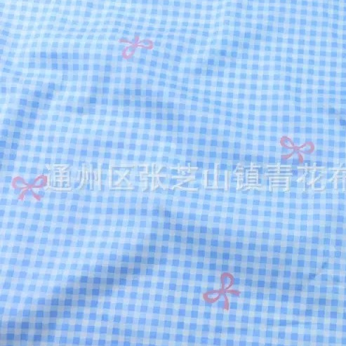 ผ้าคอตตอน 100% คอตตอนทอทวิล ผ้าเมตร ตัดขายเป็นเมตร ผ้าหน้ากว้าง 1.6 เมตร ลายโบว์จุด