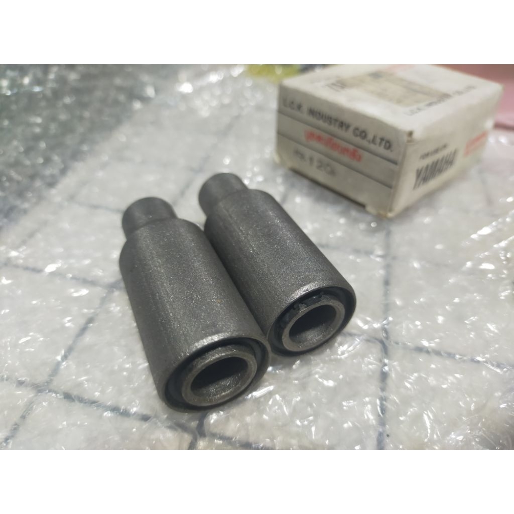 ยามาฮ่า บูชตะเกียบหลังYamaha JR120 (2 ข้าง1 คู่)