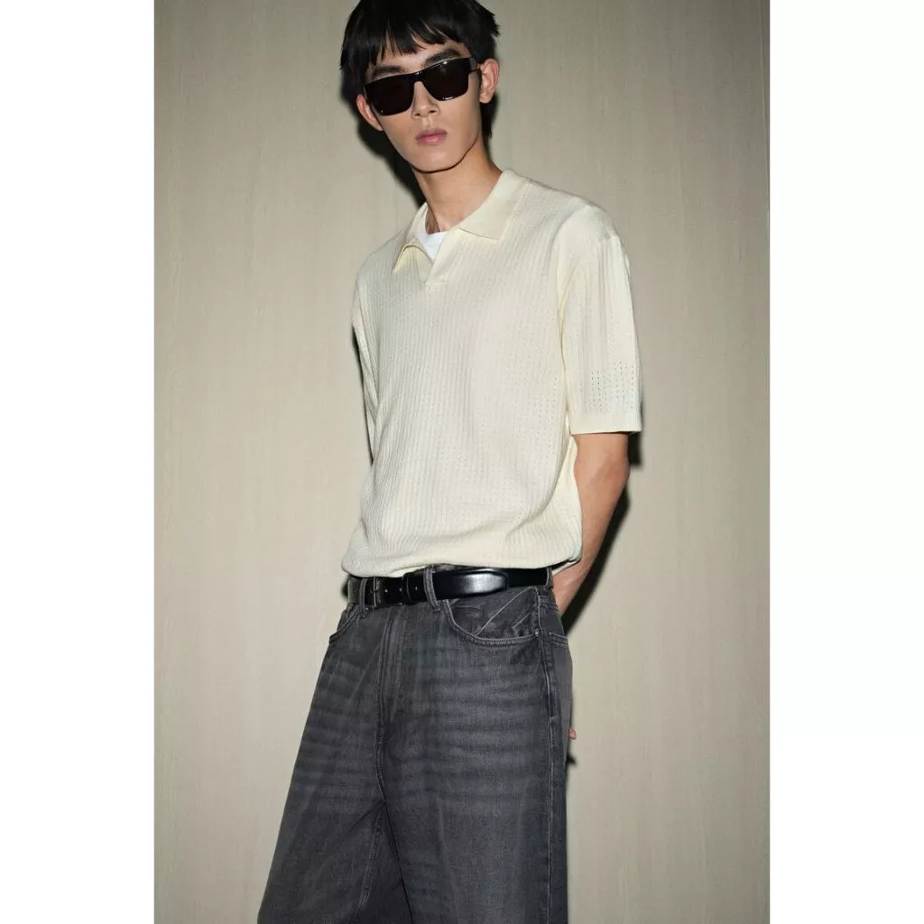 H&M(เอชแอนด์เอ็ม) เสื้อโปโลถักผ้าพื้นผิวทรงหลวม ผู้ชาย 1303731_1