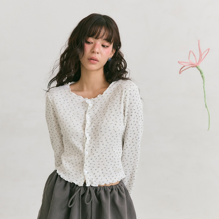 Jellyplease (Floral Edition) - BACON TOP เสื้อแขนยาว ใส่คลุมได้