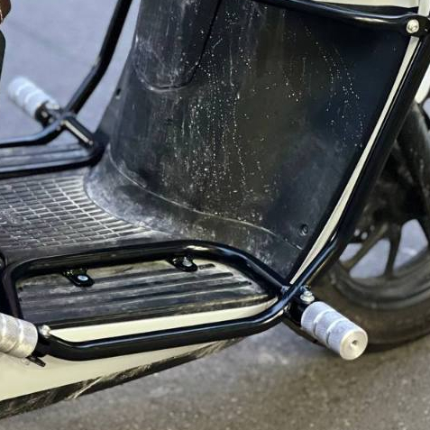 [KMO RACK BAR CUSTOM] พักเท้าเสริม คู่หน้า ตรงรุ่น Giorno+