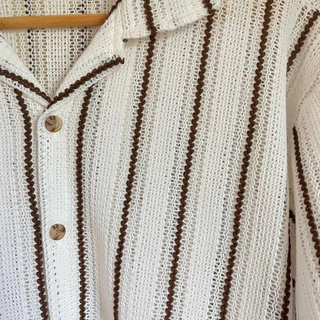 Knit hawaii / เสื้อเชิ้ตถักแขนสั้น ลายทางเส้นเล็ก พื้นขาว เส้นดำ , พื้นครีม เส้นน้ำตาล / Clothing Man