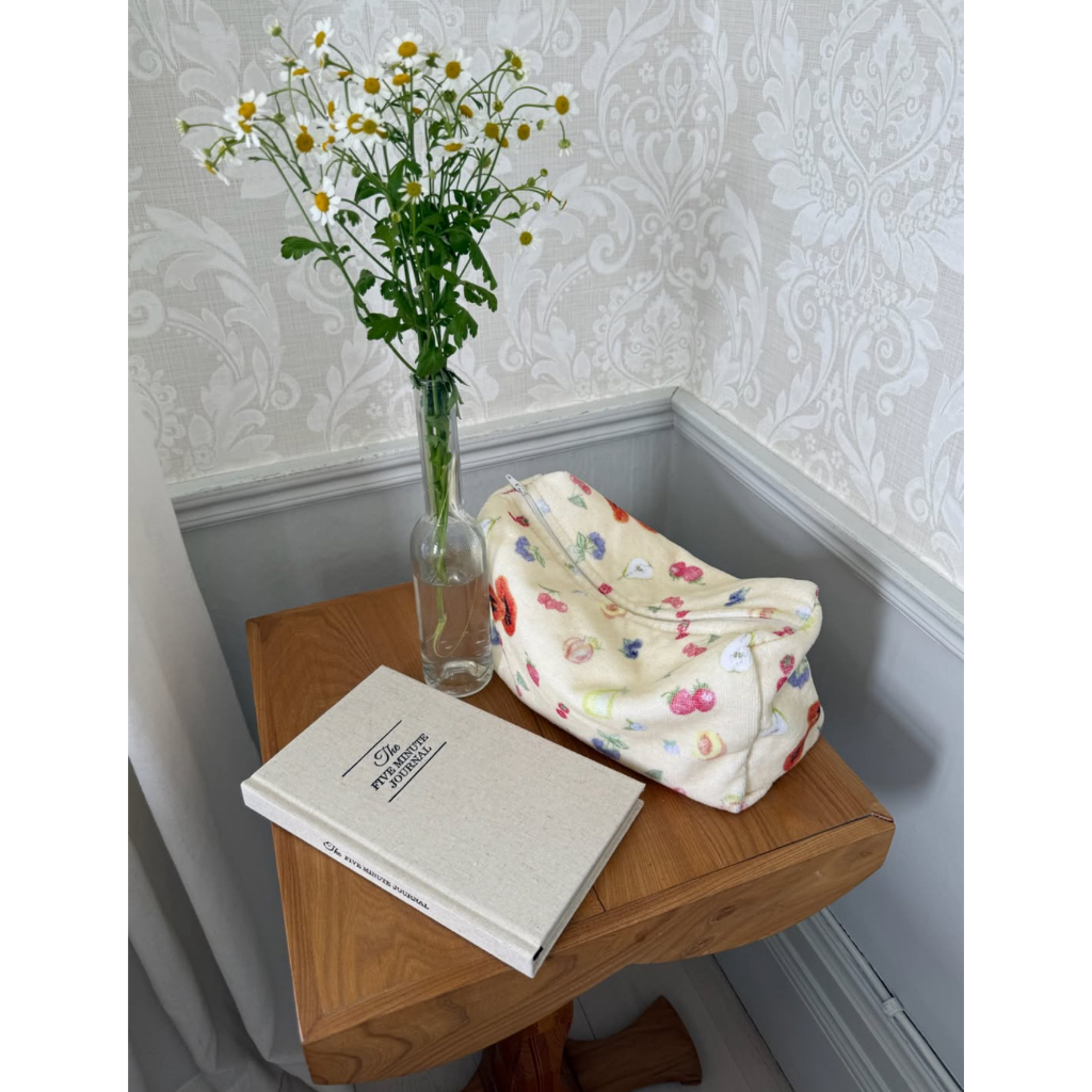 [พร้อมส่ง] Djerf Avenue terry beauty bag