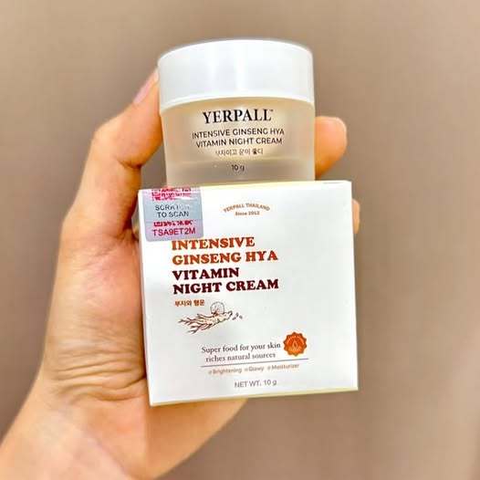 Yerpall ครีมโสม Hya Intensive Ginseng Hya Vitamin Night Cream