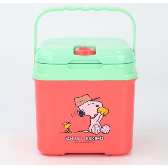 Eskimo กระติกน้ำ SNOOPY เก็บความเย็น กระติกพกพา ช่องใส่หลอด หูหิ้ว ขนาด 1.8 ลิตร รุ่น KC180SQ เก็บเย็นได้ 8 ชม. thumbnail 4