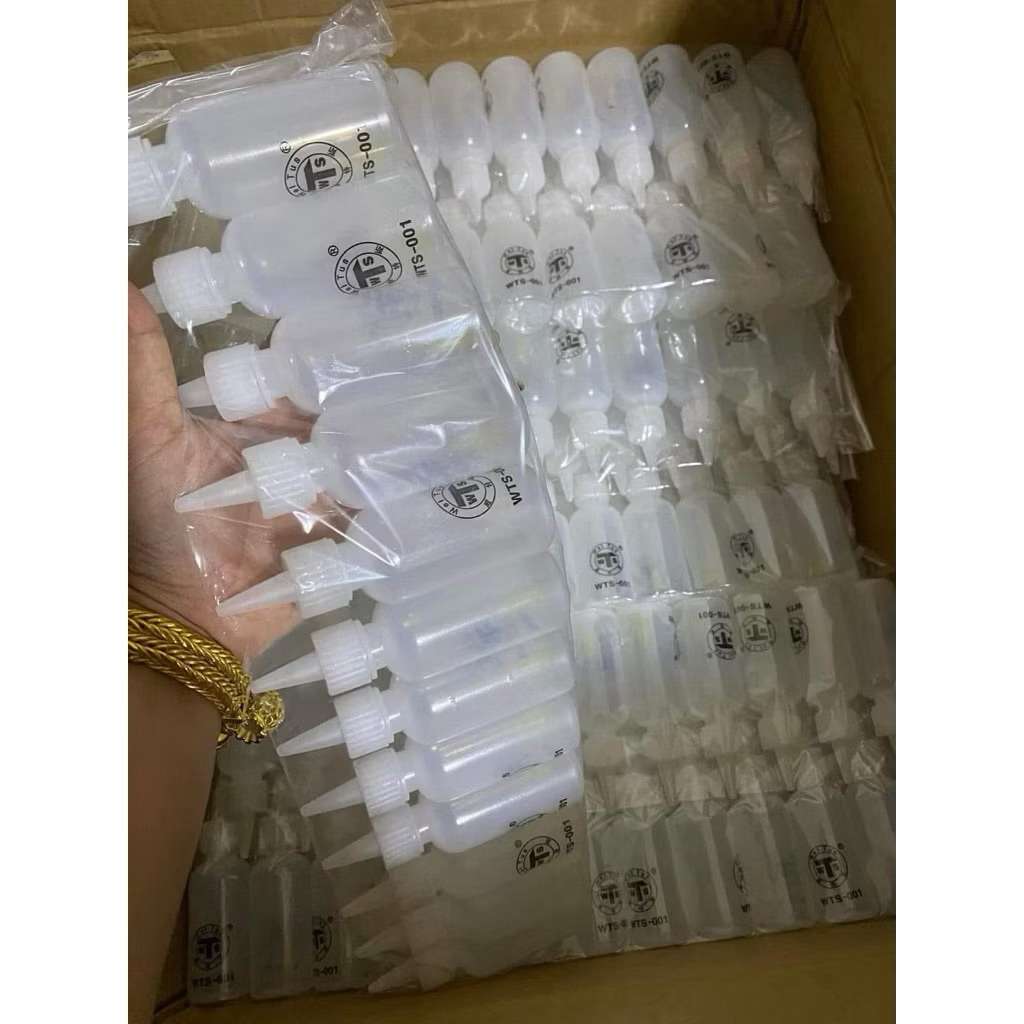 ขวดใสพลาสติก หัวเข็ม ใส่น้ำยาอเนกประสงค์(ขวดละ)