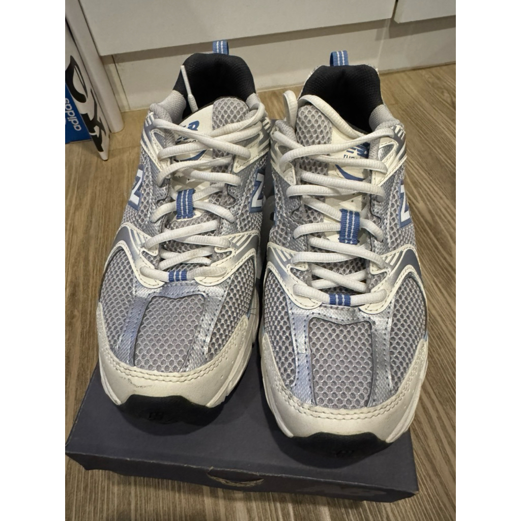 New Balance 530 มือสองสภาพดี เบอร์ 22.5