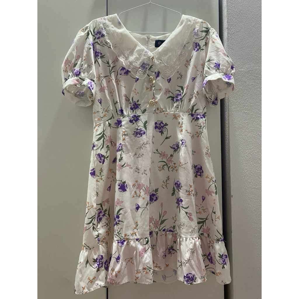 เดรลายดอกแขนตุ๊กตาคอบัวมีระบายตรงชายกระโปรงงานป้ายAP styleไซต์XL