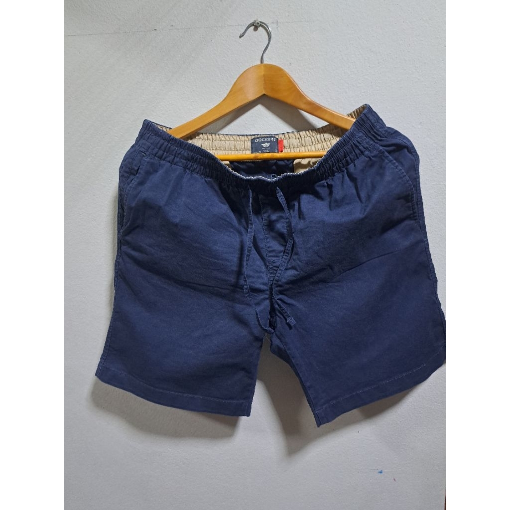 กางเกงขาสั้นมือสอง Dockers สีกรม ขนาด M