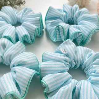 Lamoonist scrunchies • Beach Umbrella