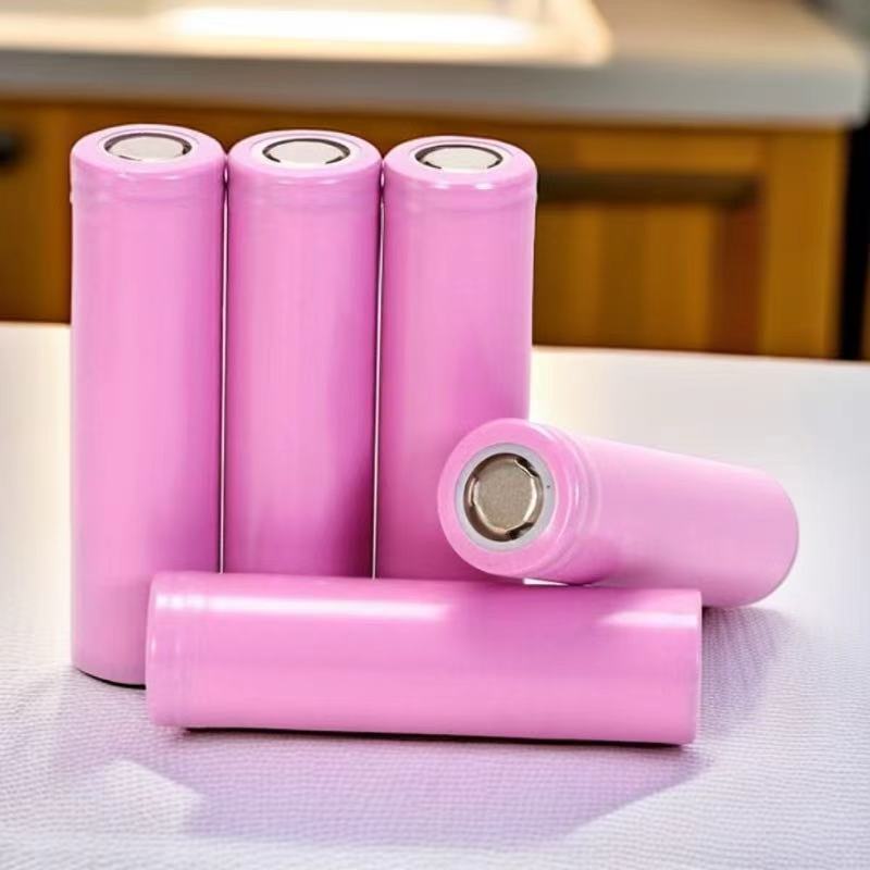 แบบชาร์จ 18650 2600 mah 26H M 18650 ICR18650-26FM Lithium-ion Li-ion, 2600 mah（）