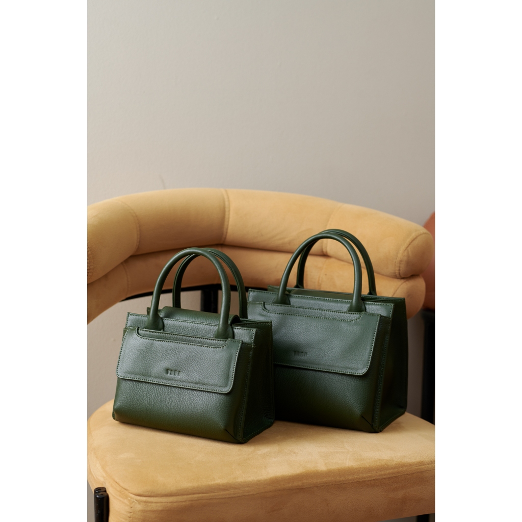 H FOLK SERIES กระเป๋าหนังแท้สะพายไหล่ By VARA