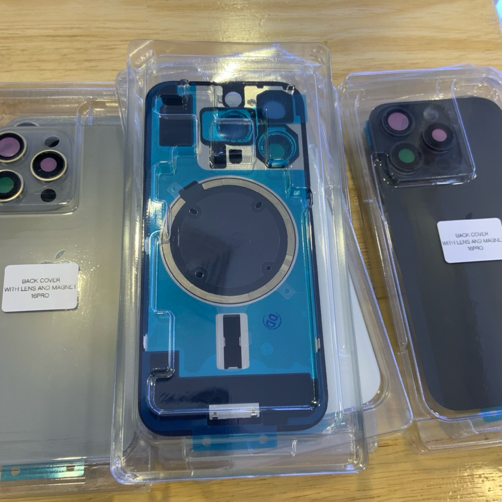 ฝาหลังแบตเตอรี่ด้านหลัง สำหรับ Iphone 16 Pro  ฝาหลัง พร้อมแหวนแม่เหล็กชาร์จและ ฝาหลังกรอบกล้อง