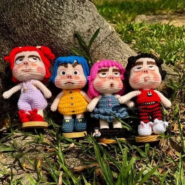 ตุ๊กตาน้องบูด moody girl พวงกุญแจ งานถัก ss2