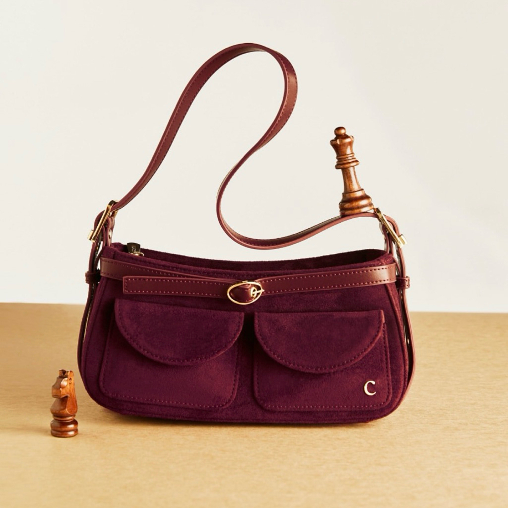 พร้อมส่ง | Cozii Bag Alice Suede สีใหม่ Red Wine แถมพวงกุญแจ