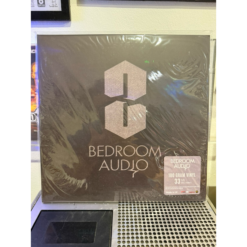 แผ่นเสียง อัลบั้มเต็มอัลบั้มแรกจากวง Bedroom Audio